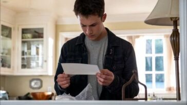 protagonist of for 13 reasons reading