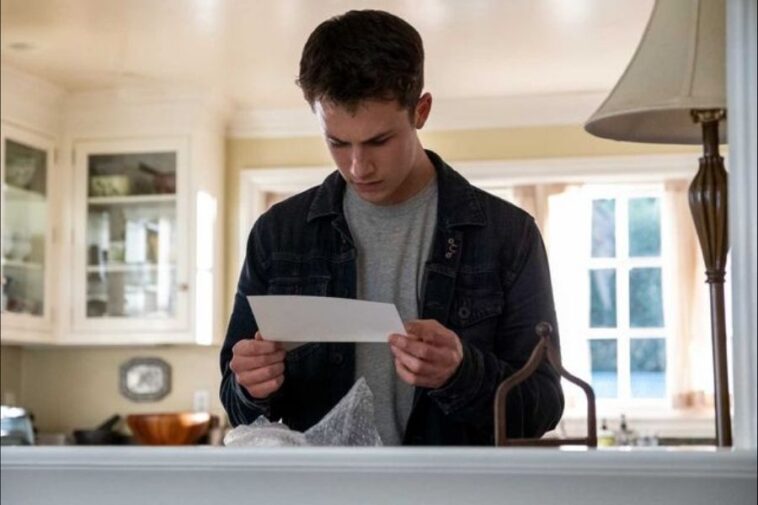 protagonist of for 13 reasons reading