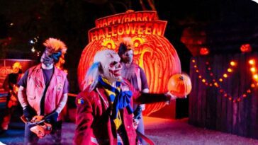 Terror Tram 2022's Halloween Horror Nights