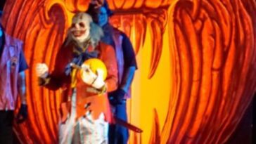 Terror Tram 2022's Halloween Horror Nights