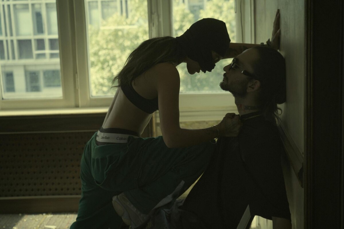 Bella's Quick, Decisive Action Against Blessington