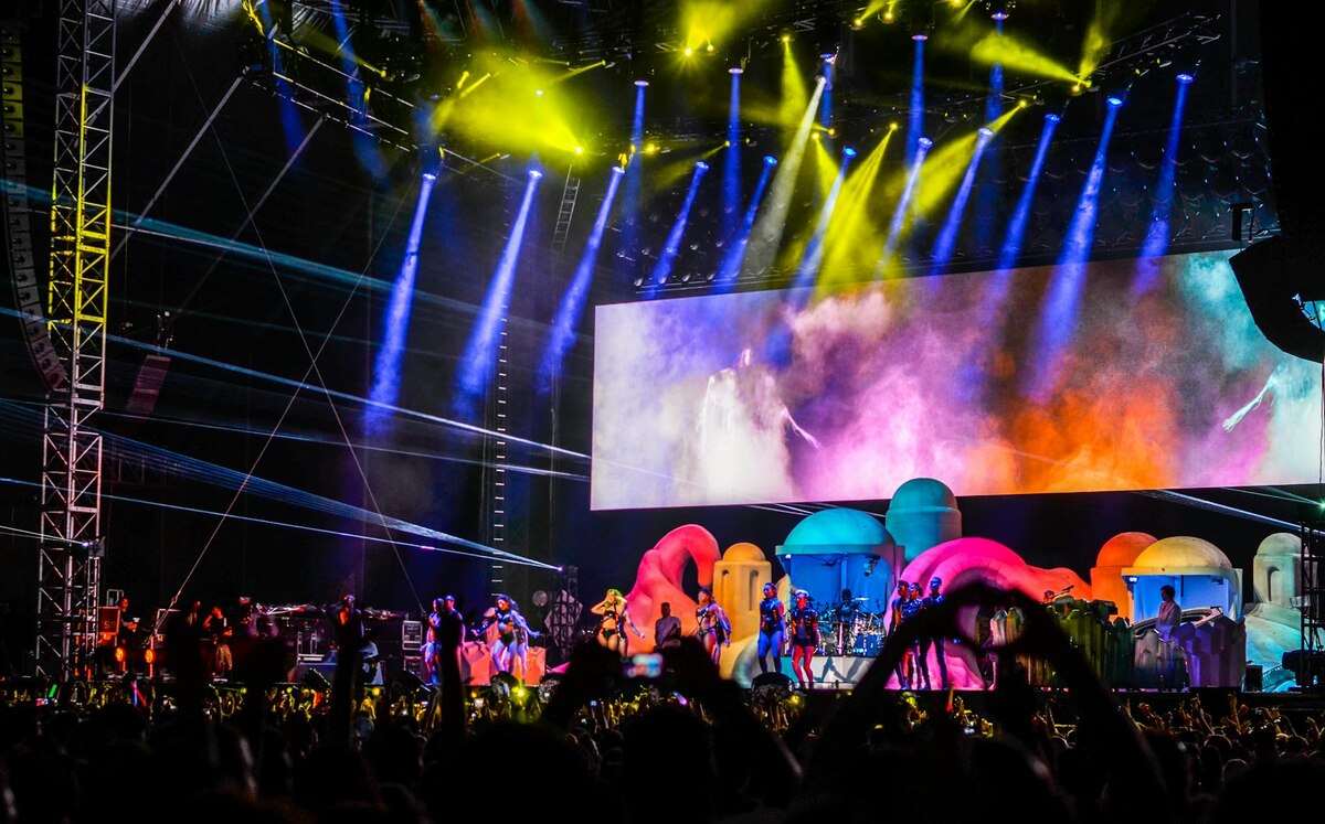 The Return of Queen Bey — A Headliner We DESERVE