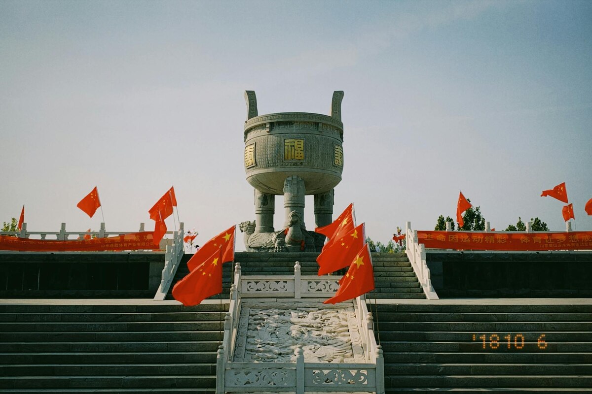 Patriotic Dramas Are A MONSTER Genre