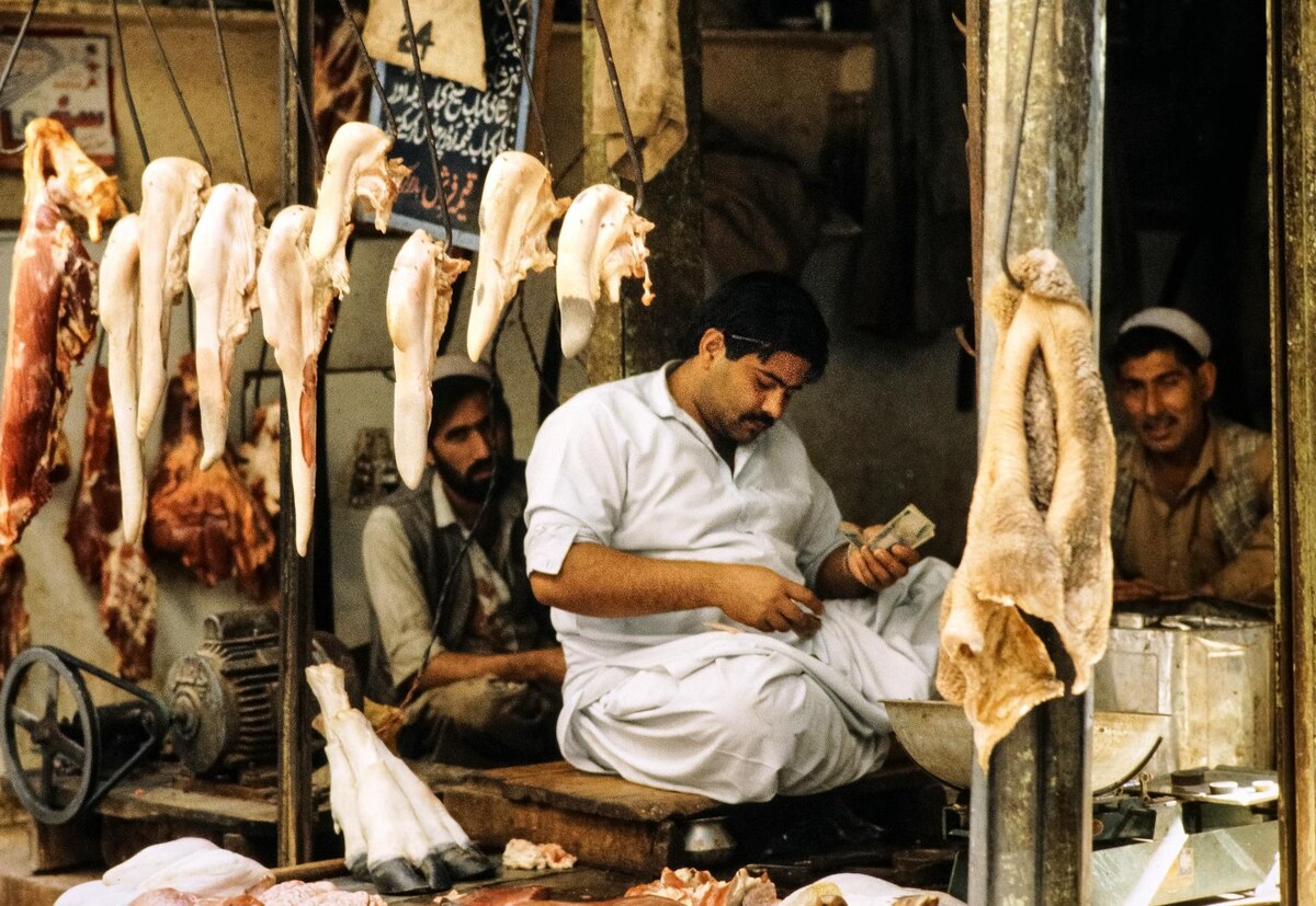Gangs of New York: An Earlier Scorsese Historical Epic