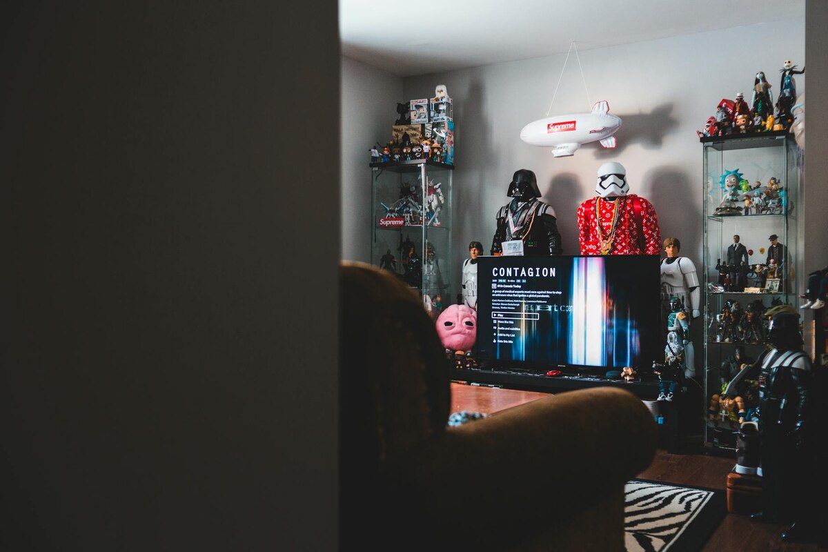 The Rock Playing a NERD? Honestly Iconic.