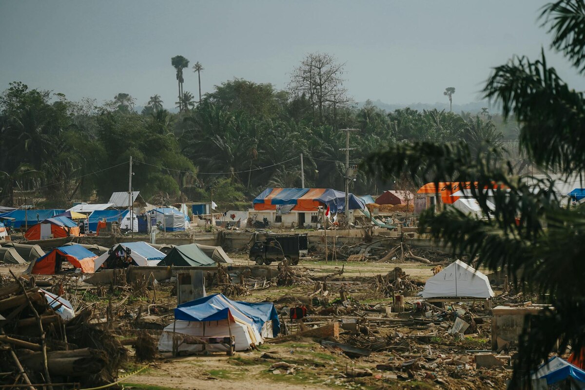 That Wild Story About the Fyre Festival?