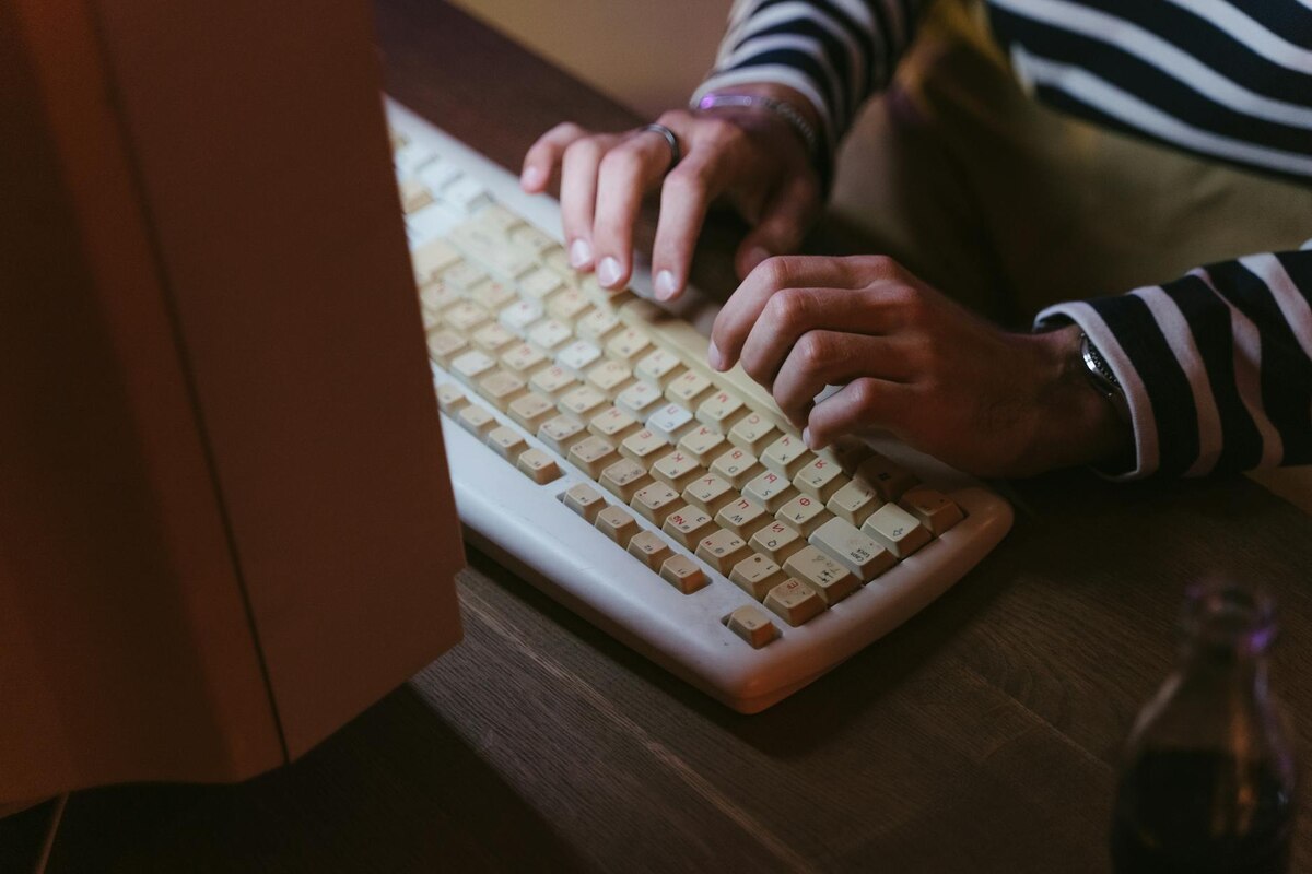 It's Constantly Updated (Like, By The Minute!)