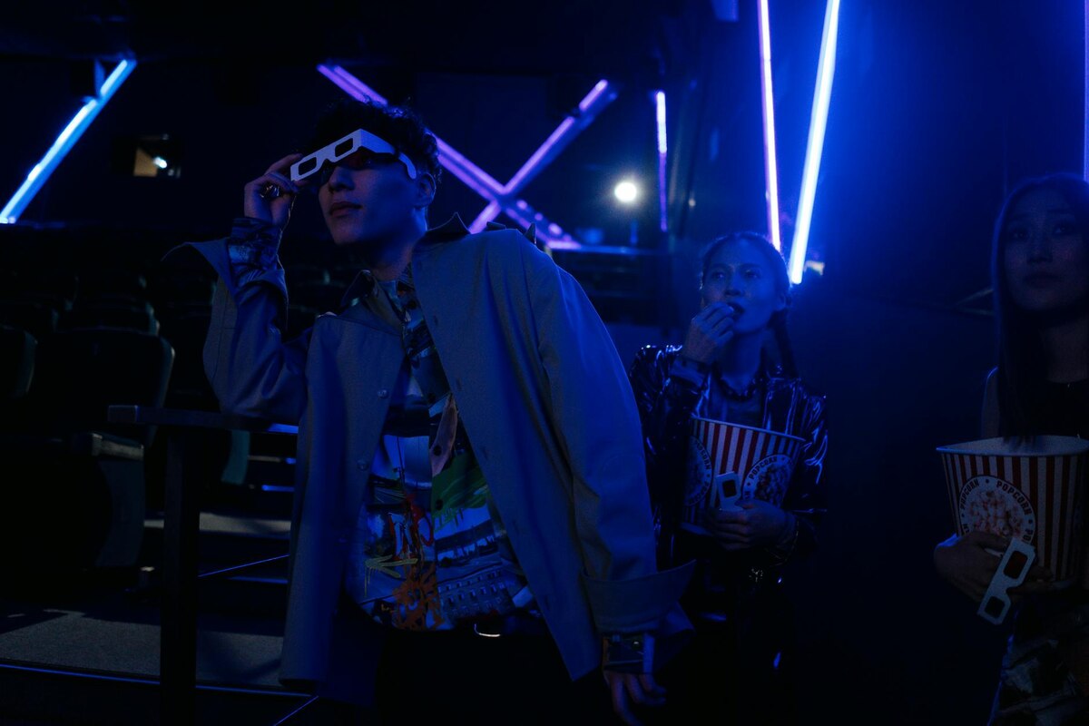 Pink Aesthetic, Darker Themes, Same Punch