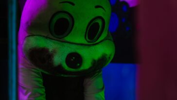12 Reasons Why That Iconic Scary Movie 6 Cameo Never Happened